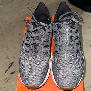 WMNS NIKE AIR ZOOM PEGASUS 35 sz 6